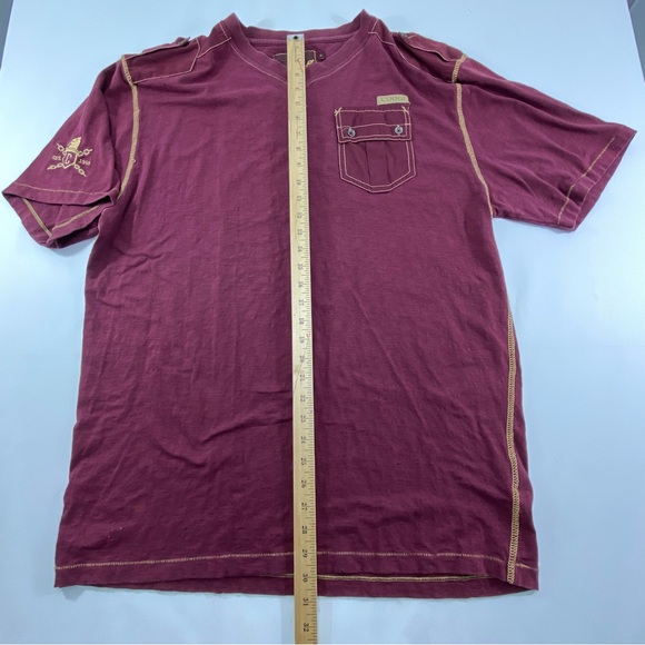 Vintage COOGI T-Shirt Men's XL Maroon V-Neck Retro Embroidered Short Sleeve - Picture 12 of 15